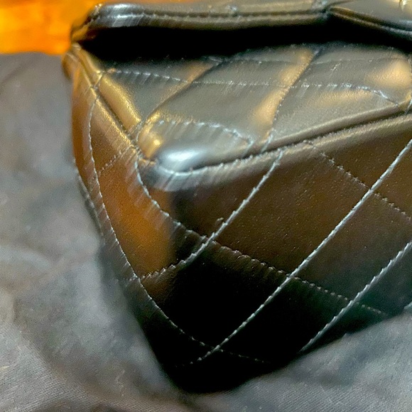 Chanel Mini Flap 22c - Picture 6 of 9